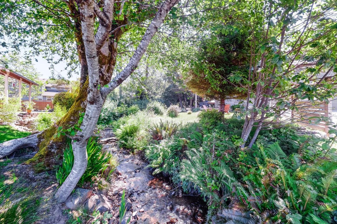 Creekside Retreat *